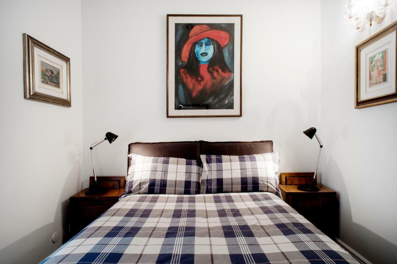 Santa Cecilia Apartment In Via Del Corso 로마 외부 사진